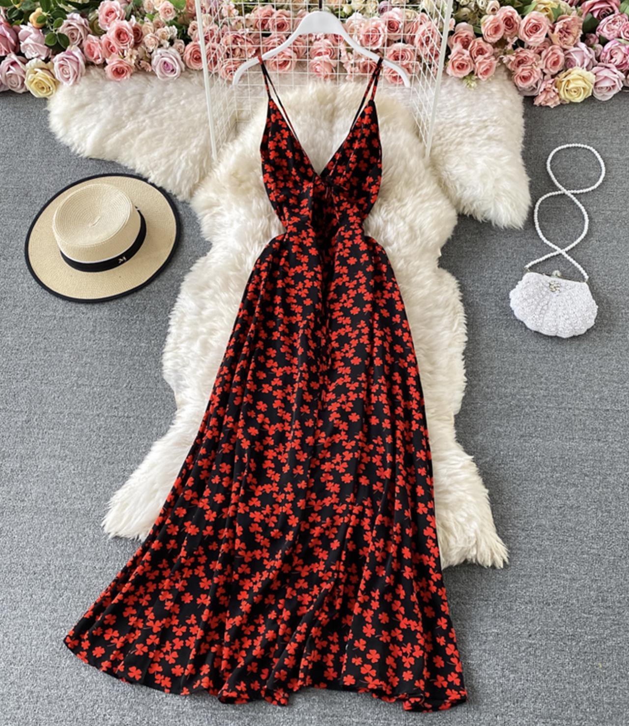 Stylish v neck floral dress  763