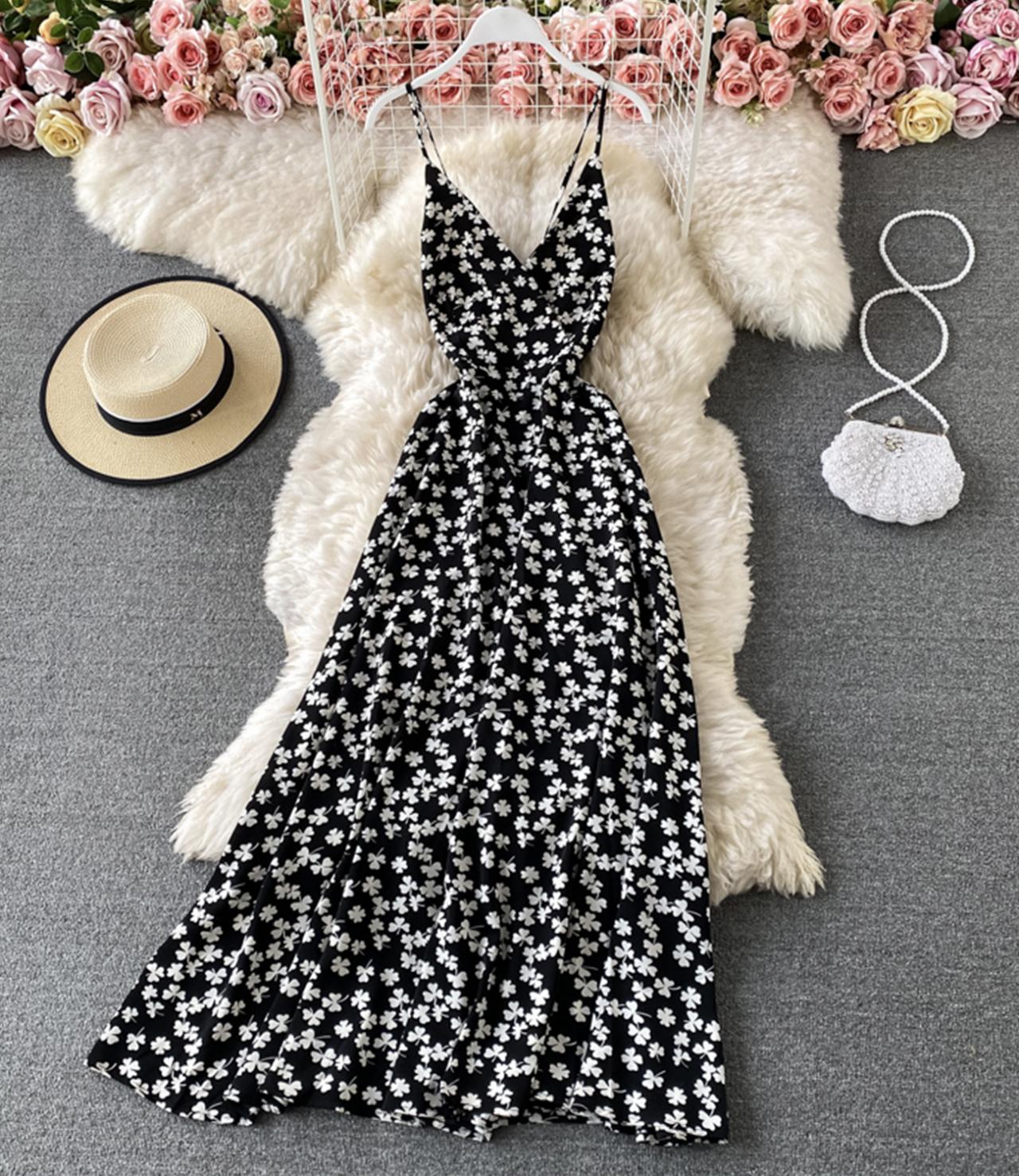 Stylish v neck floral dress  763