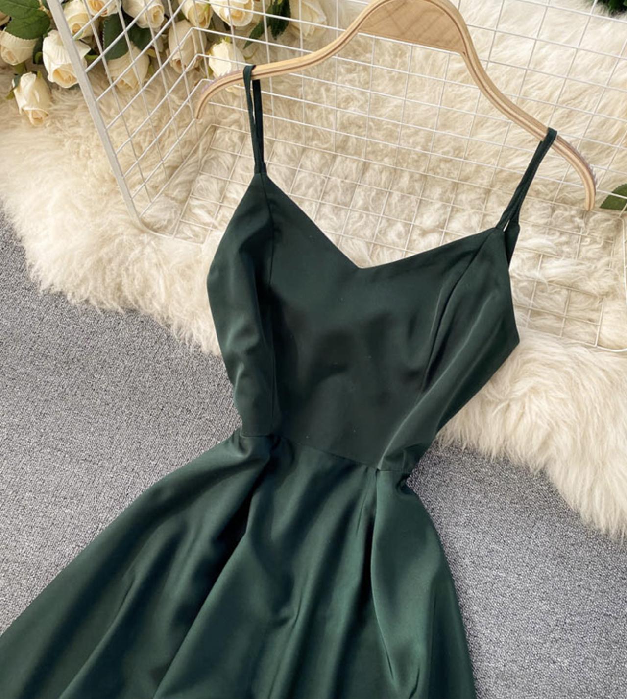 Süßes Satinkleid mit V-Ausschnitt, modisches Kleid 799 
