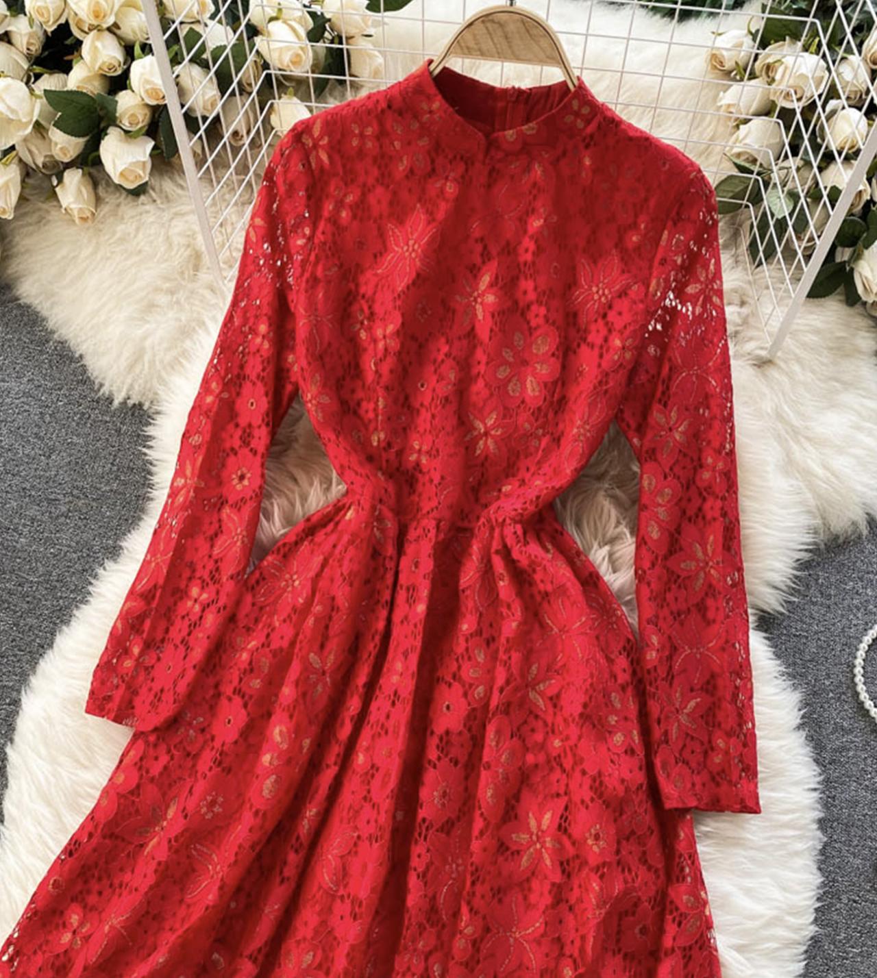 Elegantes Spitzenkleid mit langen Ärmeln Kleid in A-Linie 776