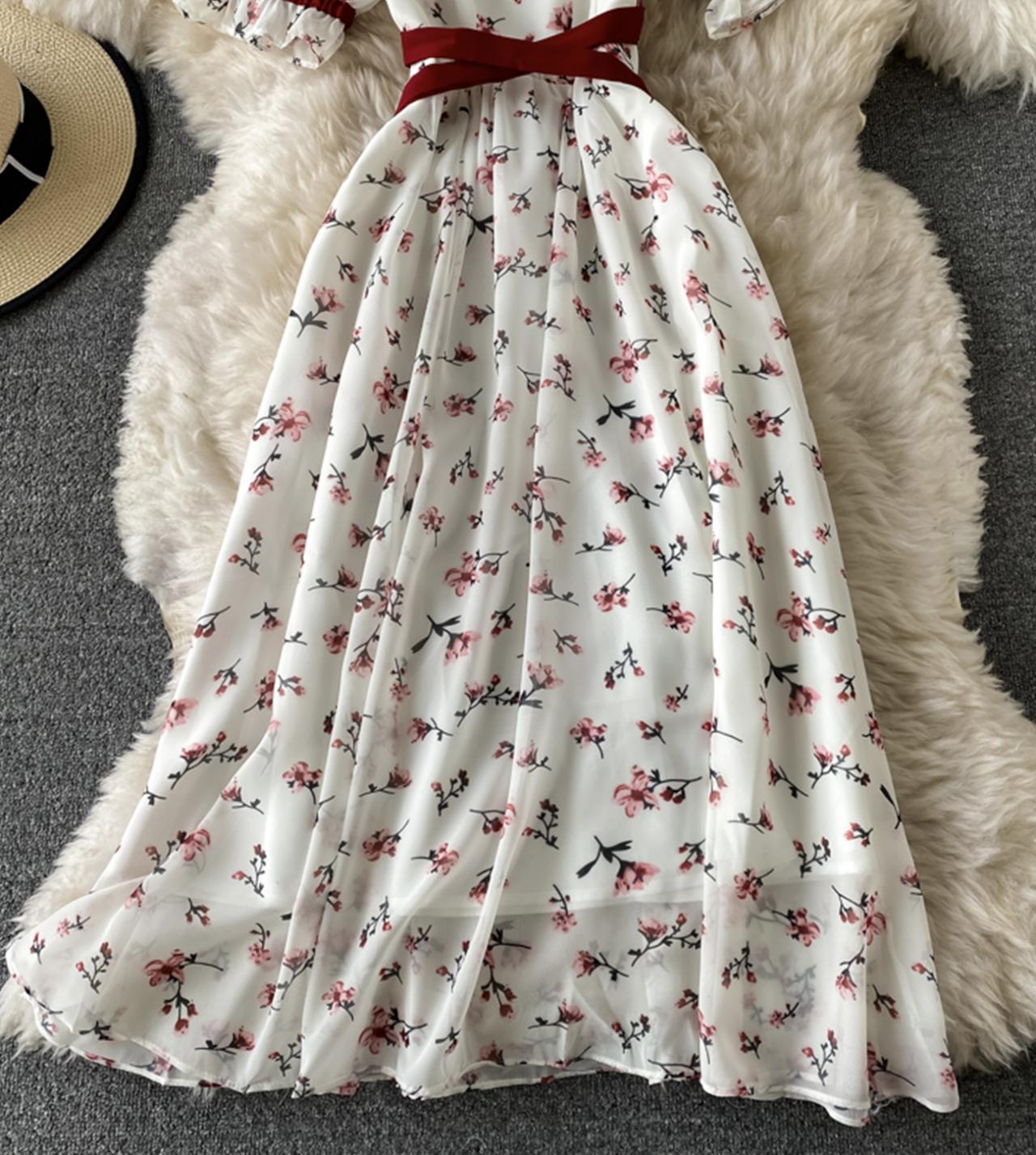 Süßes Blumenkleid in A-Linie, kurzes Kleid 807