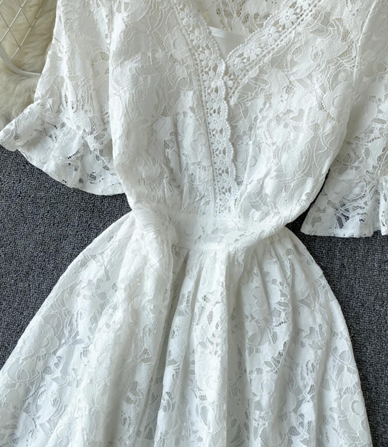 White A line lace v neck dress  793