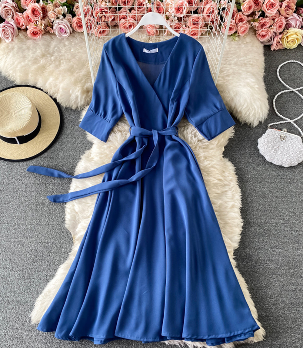 Robe courte simple à col en V, robe tendance 868