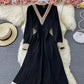 Robe élégante à manches longues et col en V en dentelle noire 854