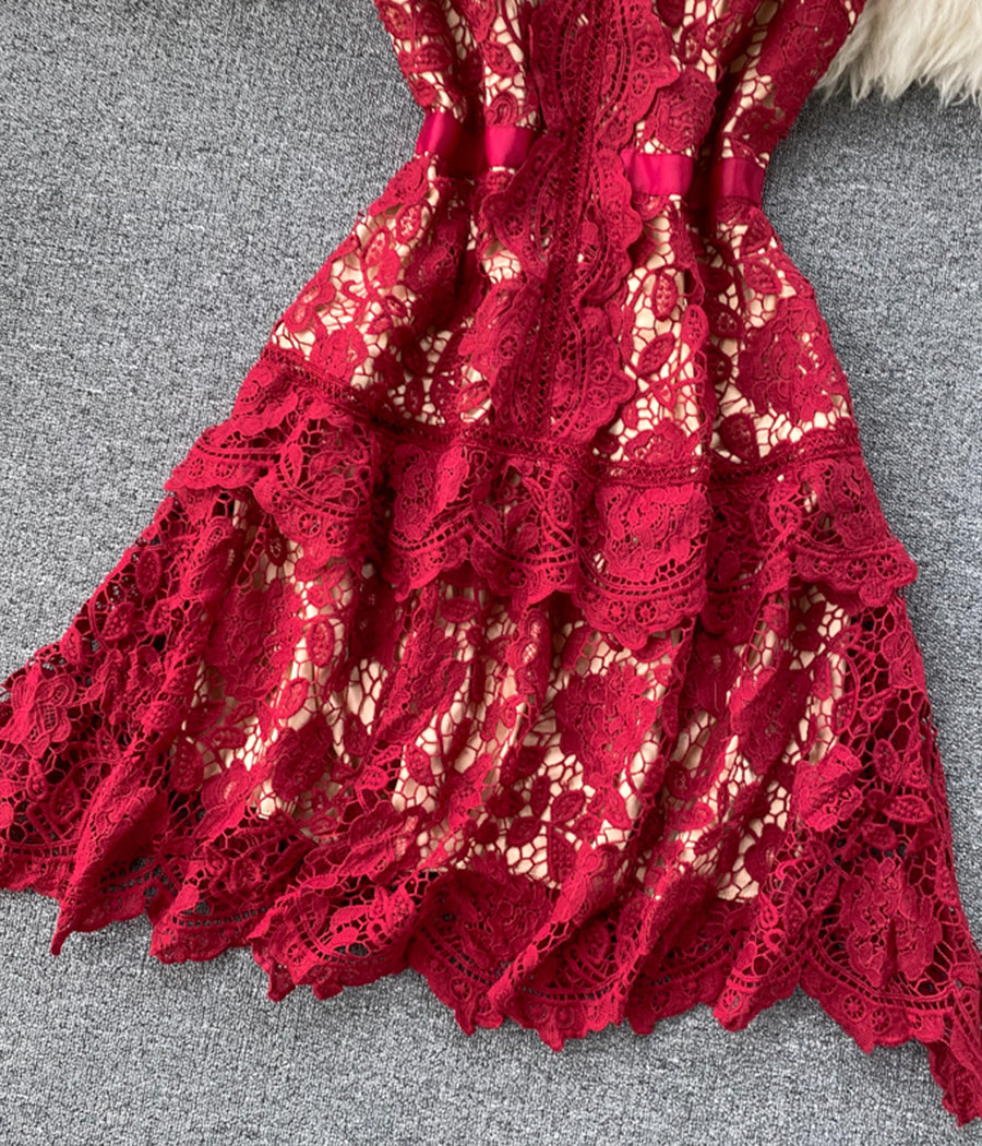 Nettes kurzes Kleid aus Spitze, Mode-Mädchenkleid 1180
