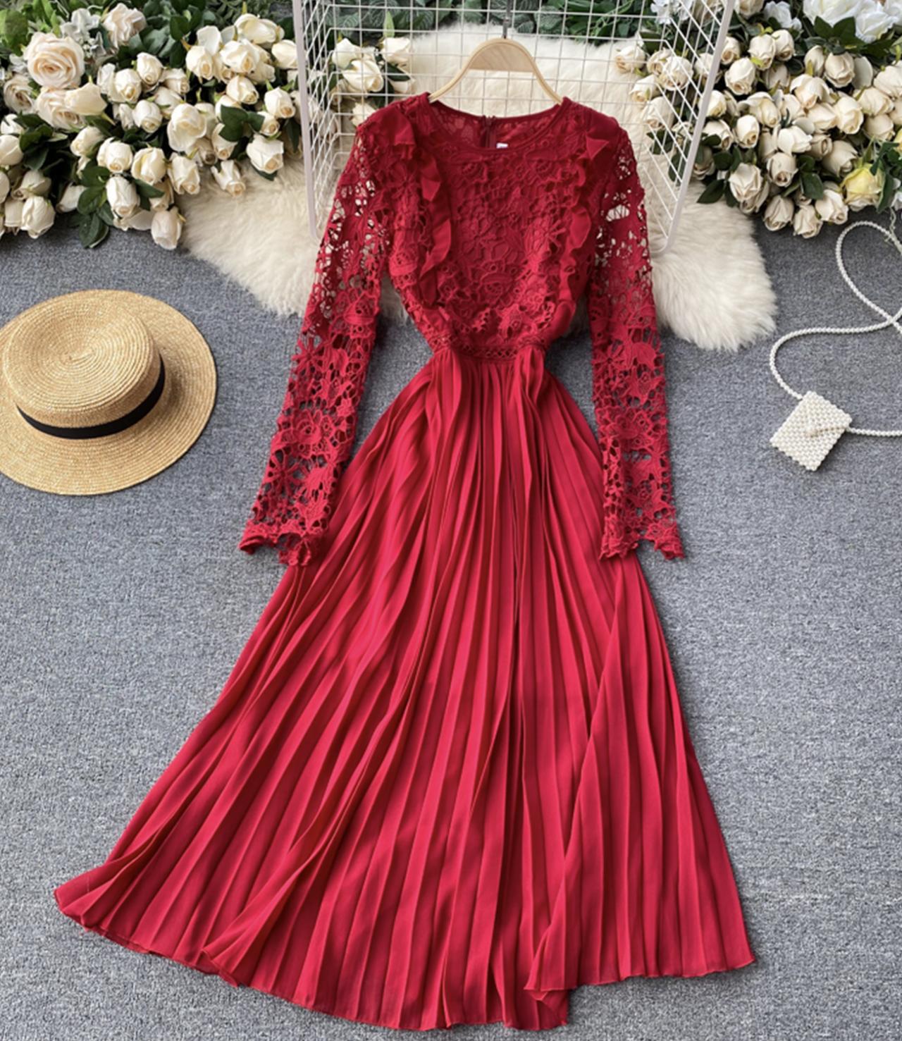 Stylish long sleeve lace dress  768
