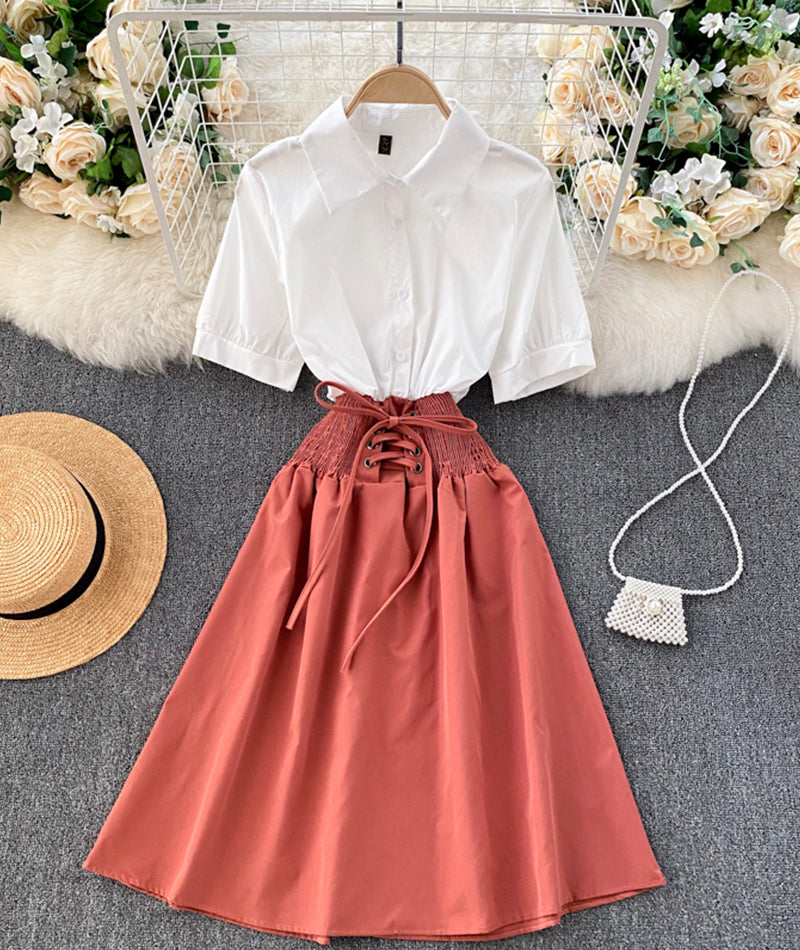 Schönes Spleißkleid in A-Linie 929