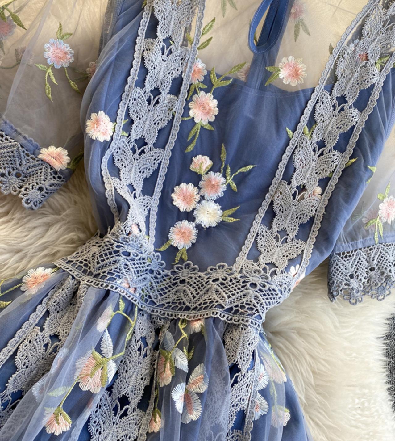 Robe courte en dentelle de haute qualité, robe trapèze bleue 796