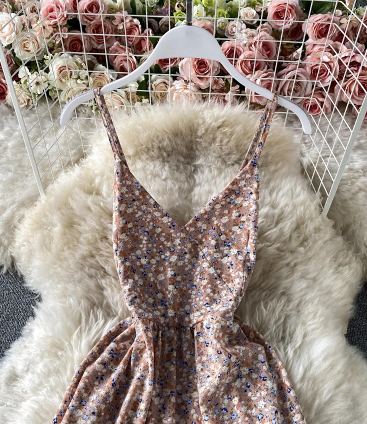 Süßes Blumenkleid in A-Linie mit V-Ausschnitt, Modekleid 721