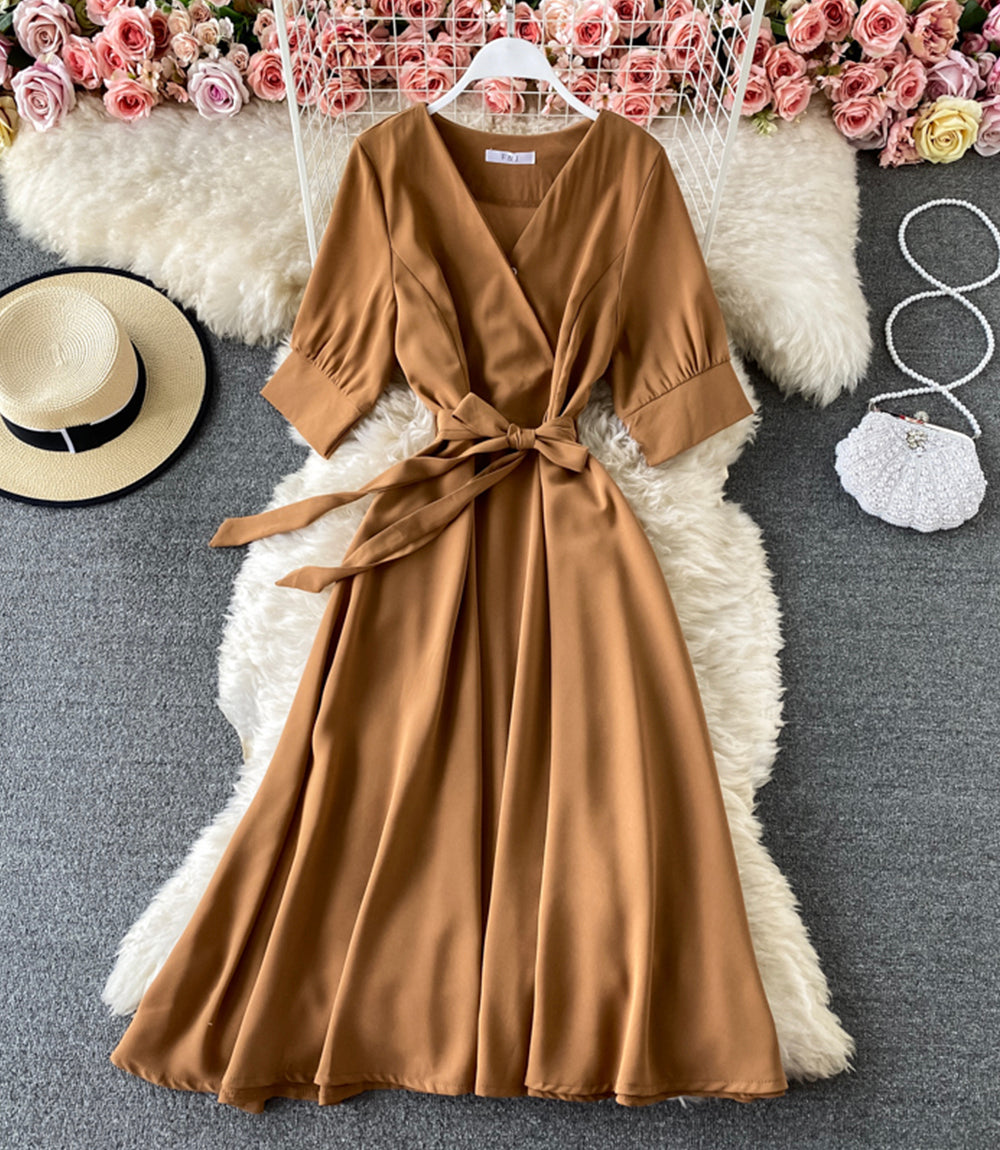 Robe courte simple à col en V, robe tendance 868