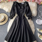 Robe mignonne à col en V et coupe trapèze 948 