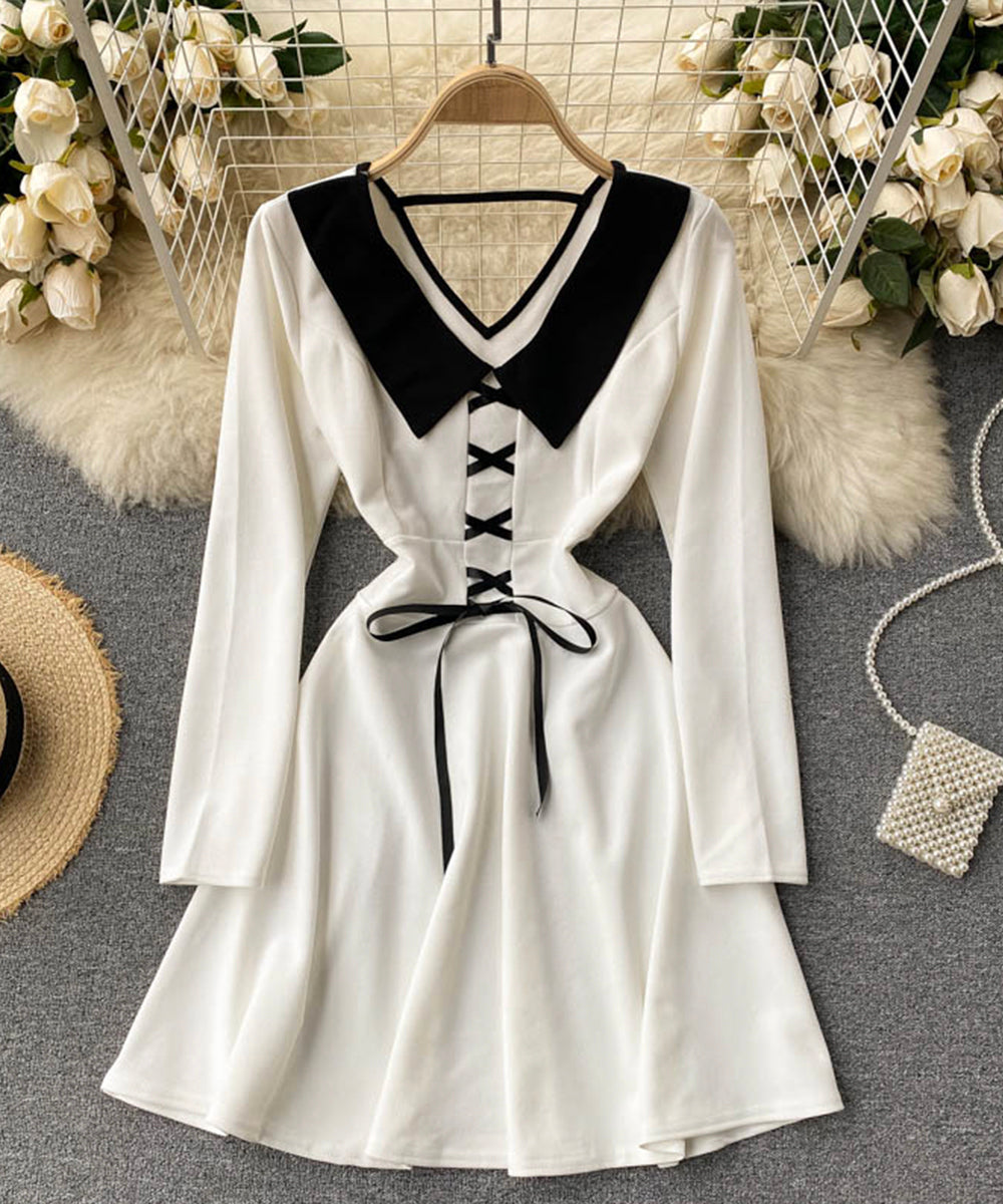 Süßes kurzes Kleid mit V-Ausschnitt, Mode-Mädchenkleid 834