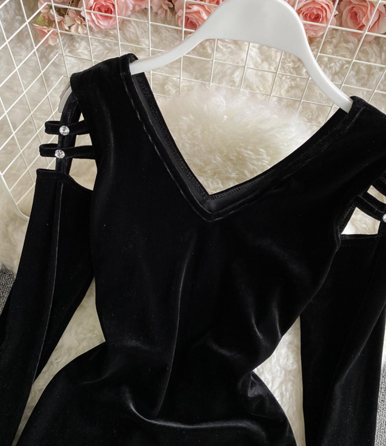 Black velvet short dress long sleeve dress  1300