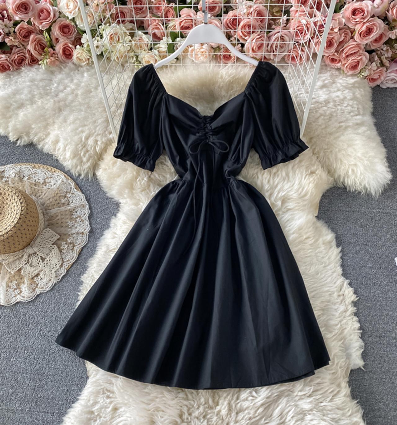 Schwarzes kurzes Partykleid in A-Linie 715