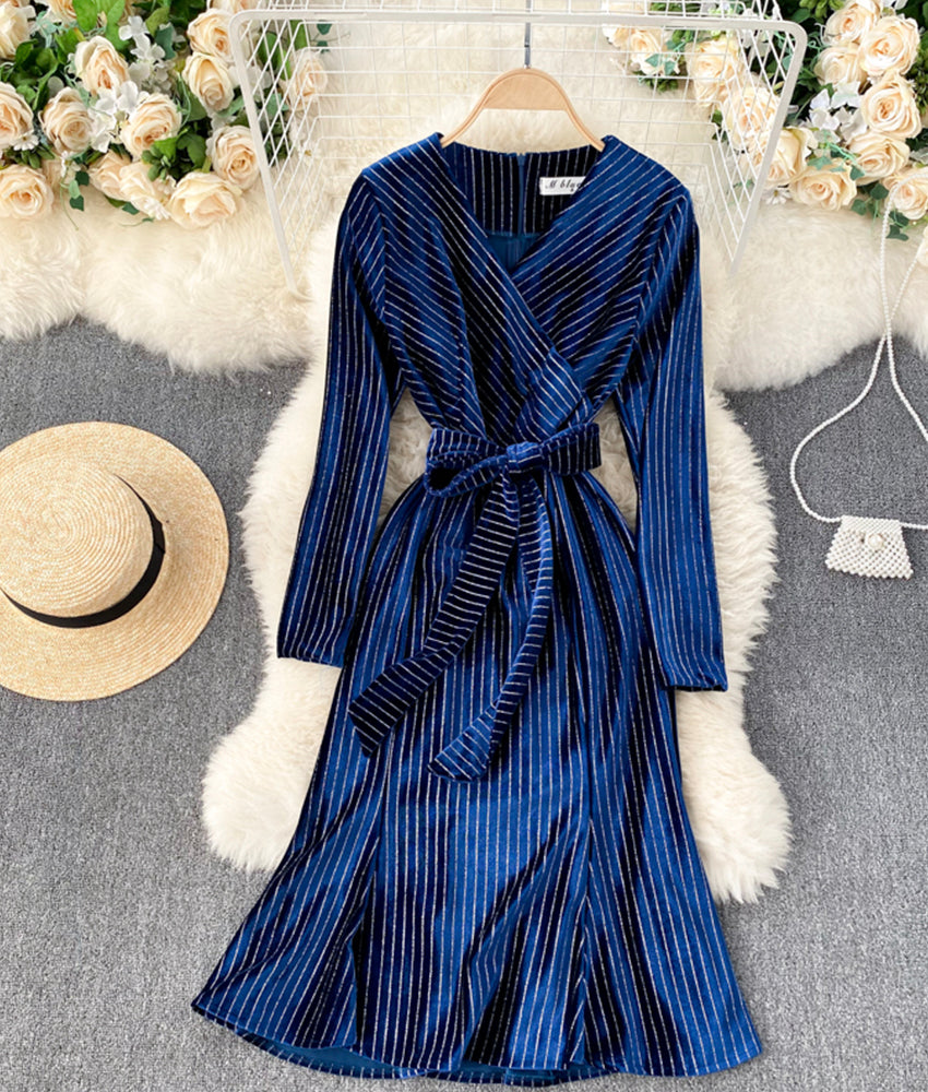 Elegant v neck velvet dress fashion dress  892