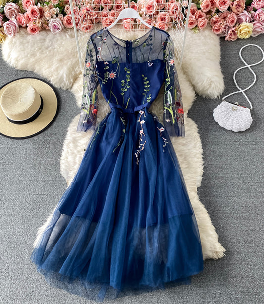 Blaues Tüllkleid in A-Linie blaues Stickereikleid 852