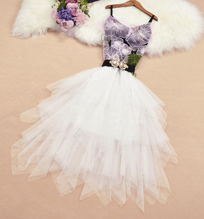 Robe courte en tulle à col en V et jolie robe tendance 718