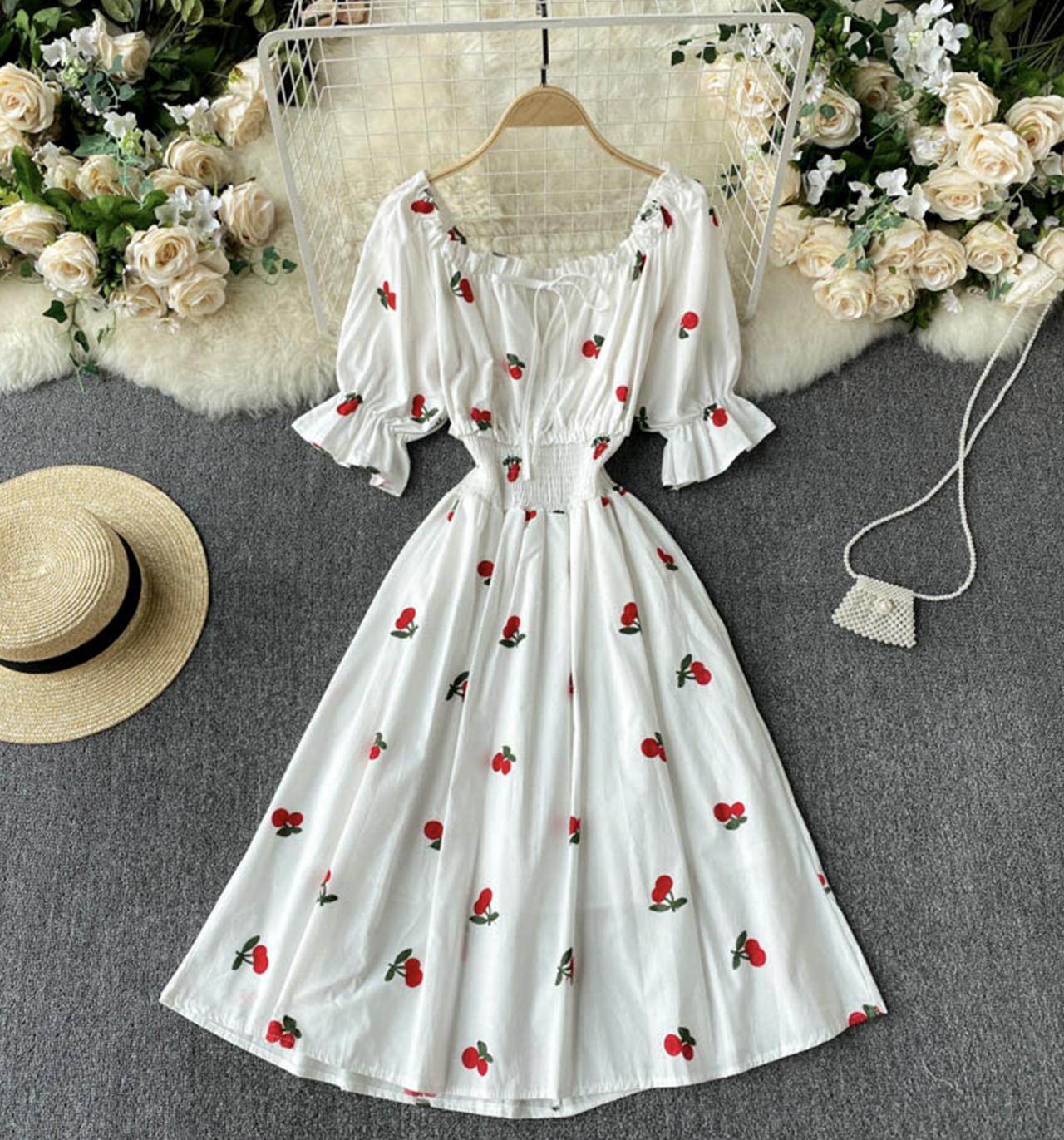 Süßes Erdbeerkleid Kirschkleid Ananaskleid 709