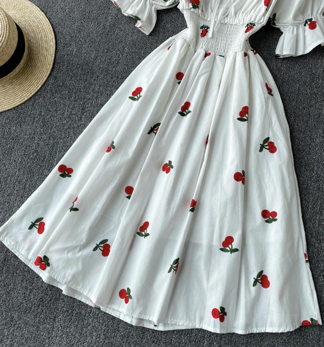 Süßes Erdbeerkleid Kirschkleid Ananaskleid 709