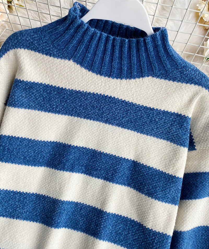 Langärmliger Pullover mit einfachen Streifen 060