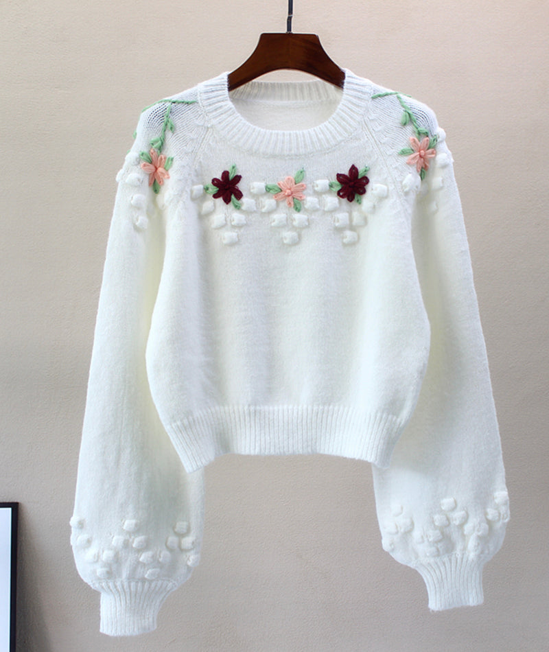 Süßer Pullover mit weißen Blumen und langen Ärmeln 081