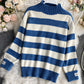 Langärmliger Pullover mit einfachen Streifen 060