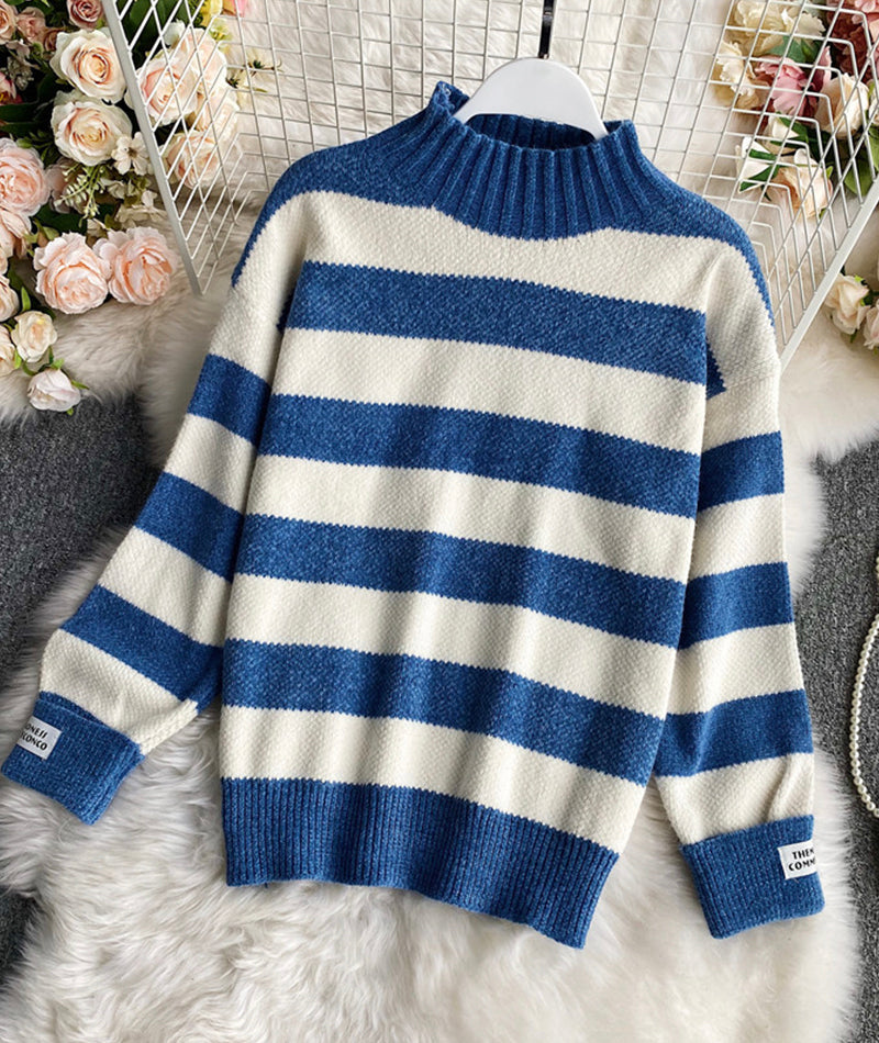 Langärmliger Pullover mit einfachen Streifen 060