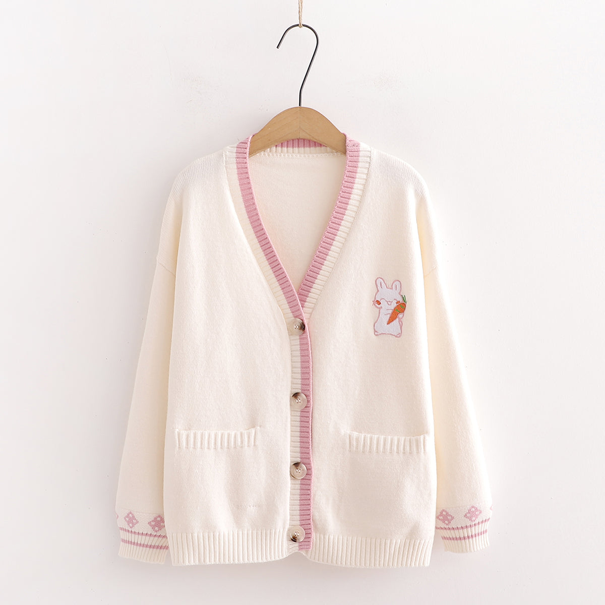 Süßer Cardigan mit V-Ausschnitt 039