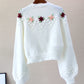 Süßer Pullover mit weißen Blumen und langen Ärmeln 081