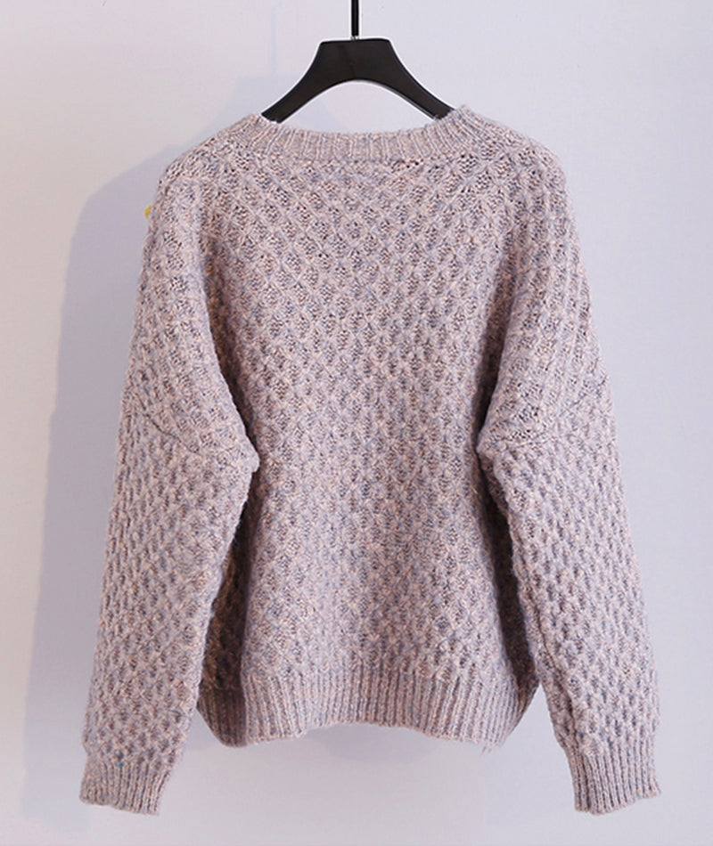 Pull épais à col rond orné de pompons colorés 062