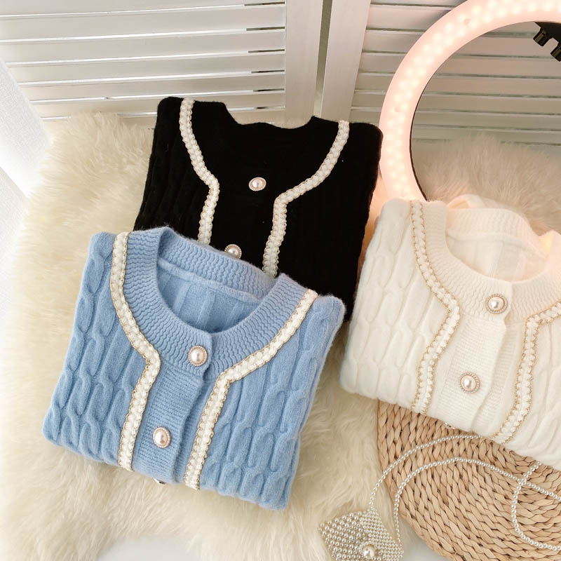 Cute knitted short long sleeve sweater  013