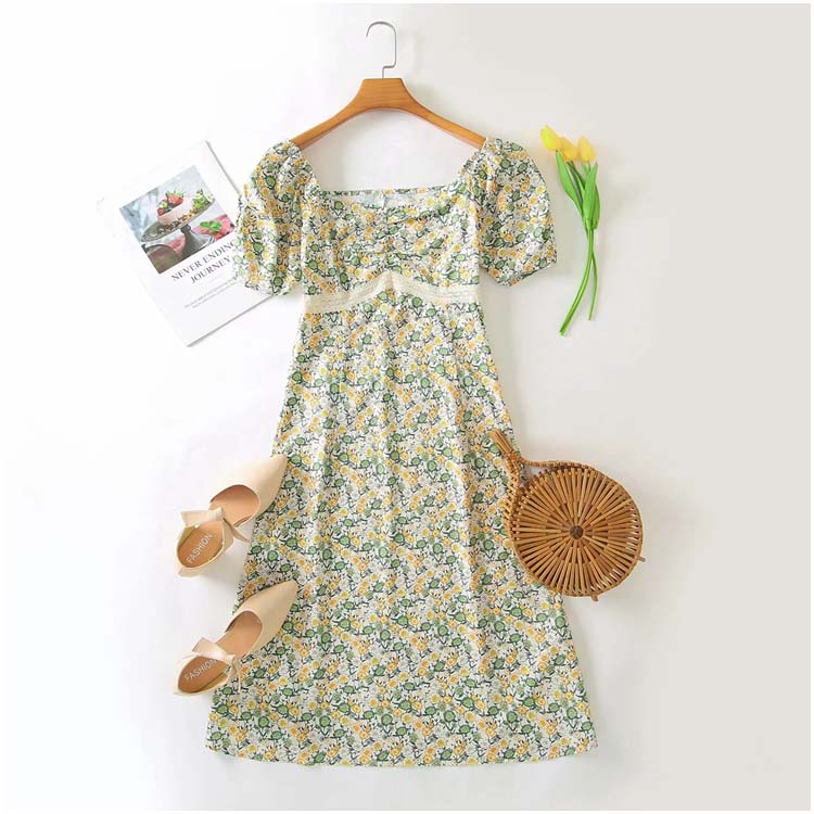 Robe longue légère à fleurs fraîches et cassées 7130