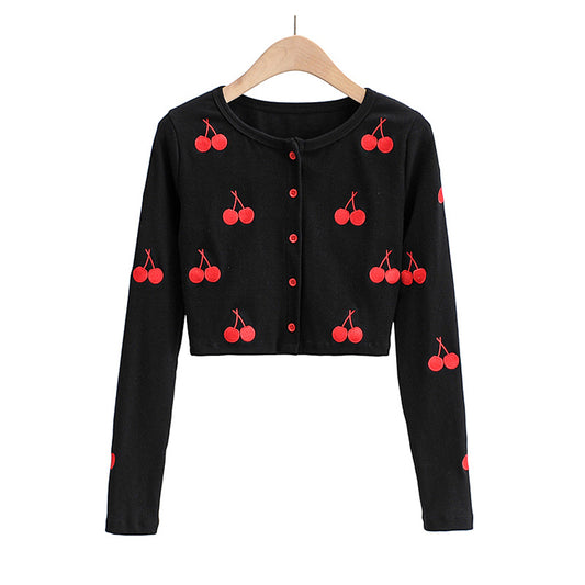 Pull court à simple boutonnage brodé cerises vintage français 7426