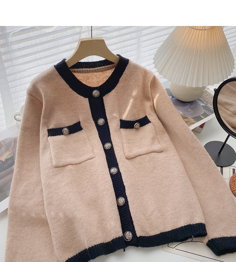 Western style casual color matching single breasted round neck top  6017