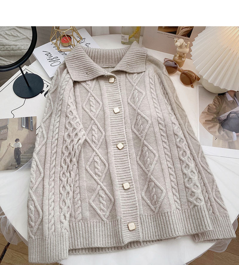 Pull vintage à simple boutonnage et col montant torsadé 6015