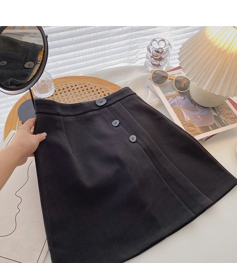 Drei-Knopf-Design mit hoher Taille, ausländischer Stil, altersreduzierender Faltenrock in A-Linie 5442