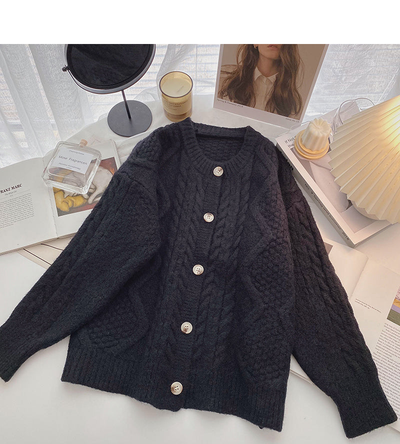 Single breasted round neck twist sweater  5986