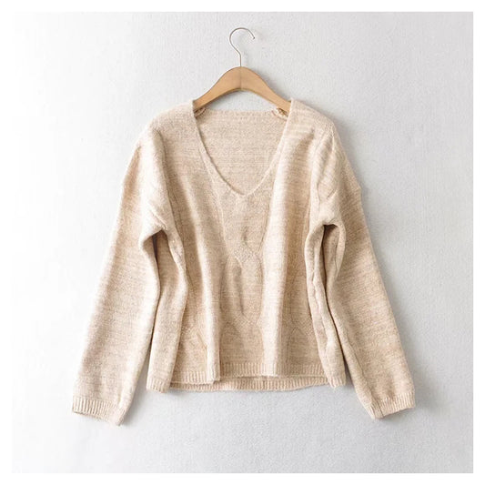 Pull en tricot court décontracté à col en V et à fleurs torsadées de couleur unie 7407