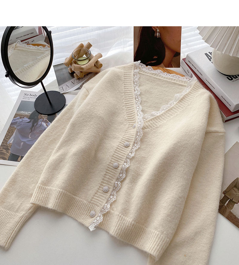 Lace edge V-Neck long sleeve design loose short top  6048