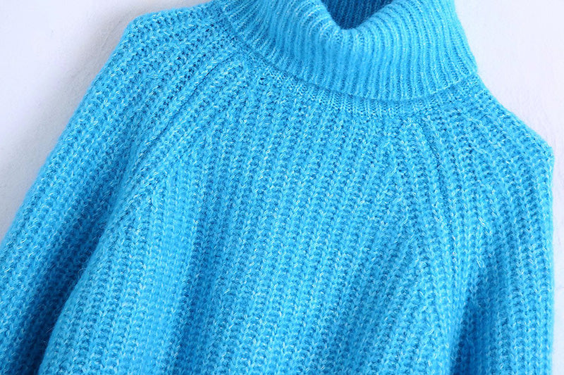 Neuer lockerer Strickpullover mit hohem Kragen und Spikes 7498