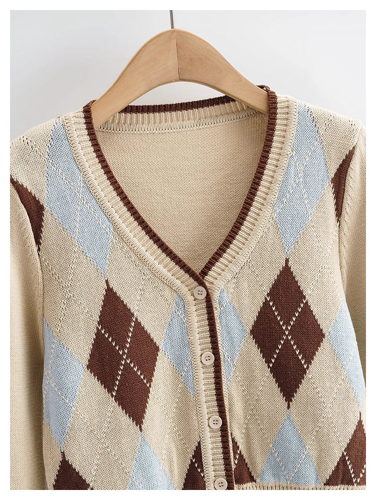 Strickpullover im College-Stil mit Rautenmuster 7517
