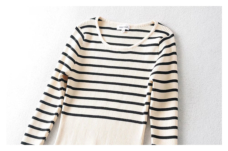 Pull rayé à manches longues et col en U pour femme 7340