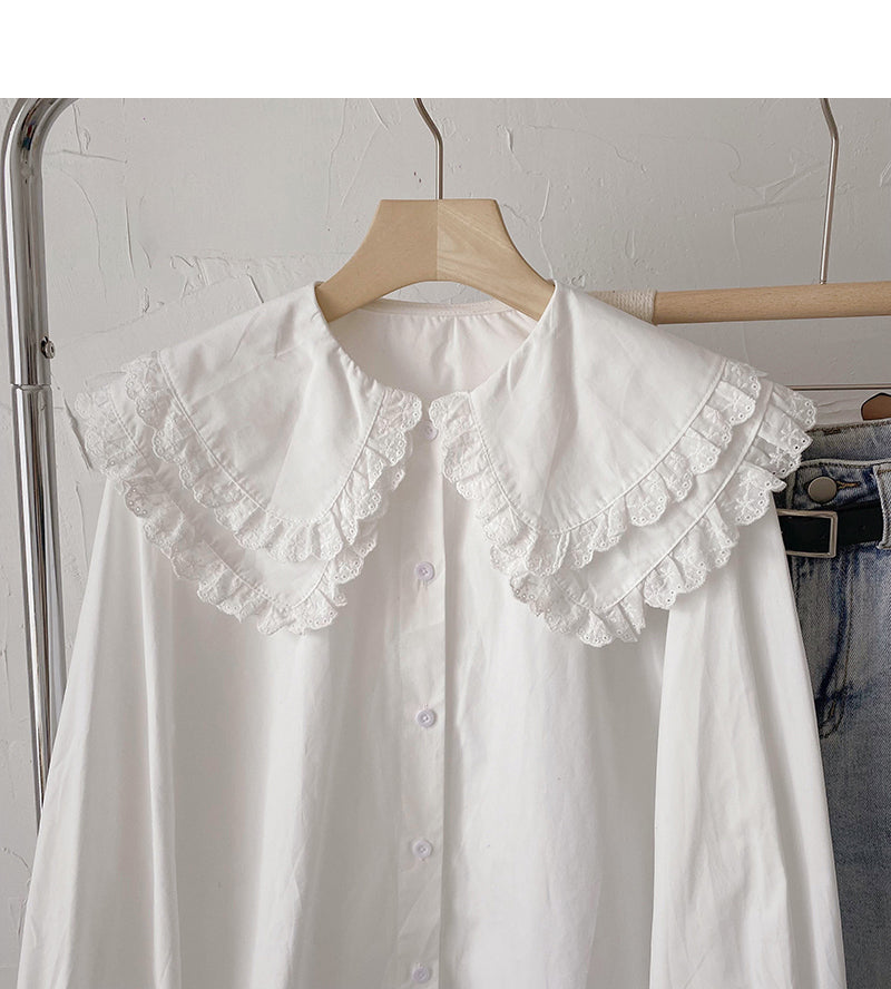 Chemise à col bébé en dentelle version coréenne haut simple boutonnage mince et de style étranger 6435