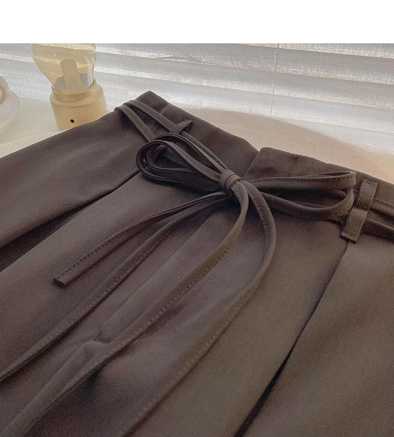The new Korean style has a slim and vertical A-line skirt  5713