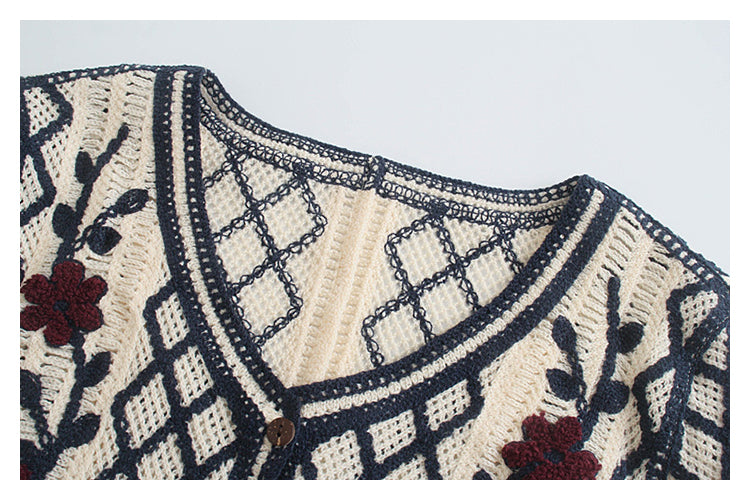 Französischer Vintage-Pullover mit Blumenstickerei 7462