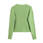Kurzer Cardigan mit Blumenstickerei und V-Ausschnitt 7396