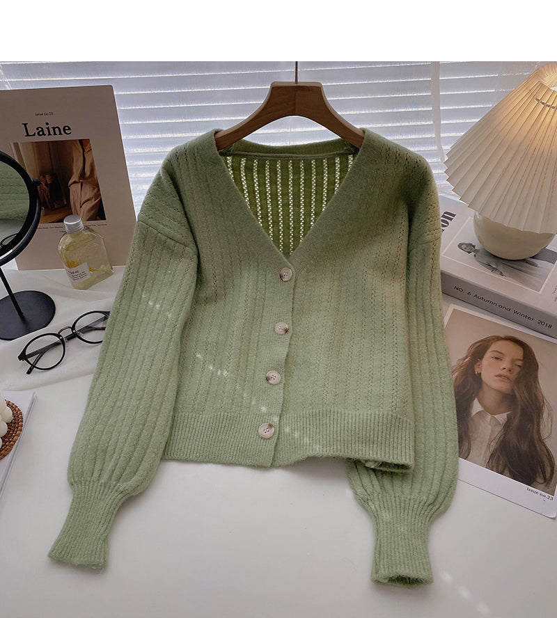 Korean loose and versatile slim long sleeved sweater fashion  6569