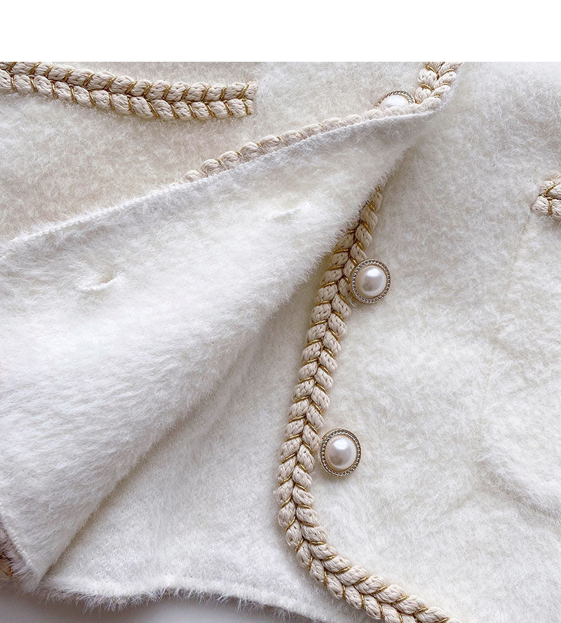 Small fragrance sweater design sense twist V-Neck long sleeve coat  6112