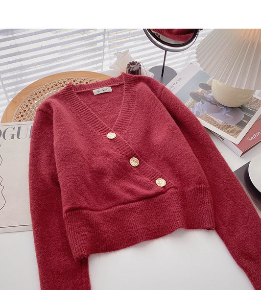 Long sleeved knitted sweater is thin and fashionable  6079
