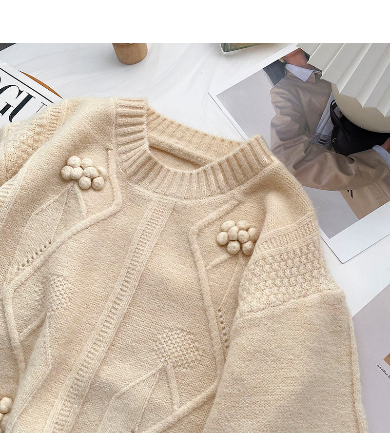 Personalisierter Pullover mit dreidimensionalem Blümchendesign 6002